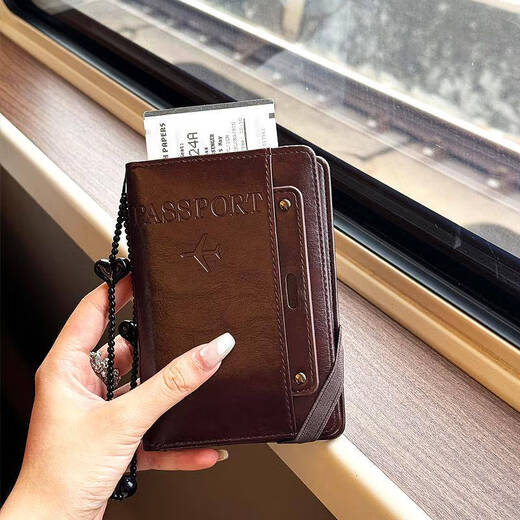 咏幻旅行护照夹防盗刷多功能收纳包家用卡包随身证件卡套随身包保护套 高品质咖啡色