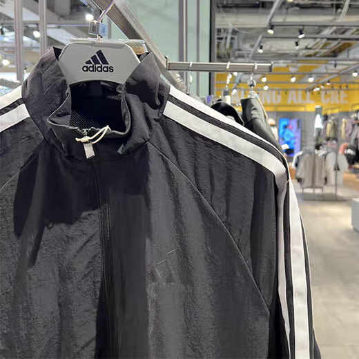 ADIDAS JUNTA TRABAJADOR DE TRES CONDICIONES 2025 Spring New Sportswear Top Chaqueta casual para hombres KC3892 XL