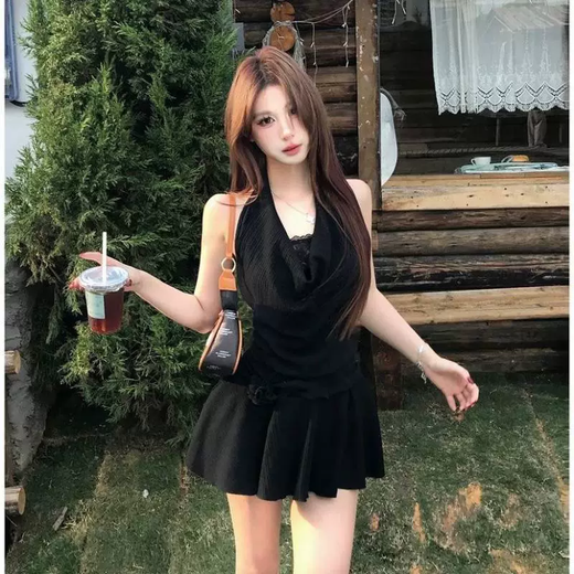 乐卡利法式纯欲性感辣妹风收腰设计挂脖连衣裙女2025夏季新款赫本风裙子 挂脖连衣裙黑色配花朵M 80-100斤