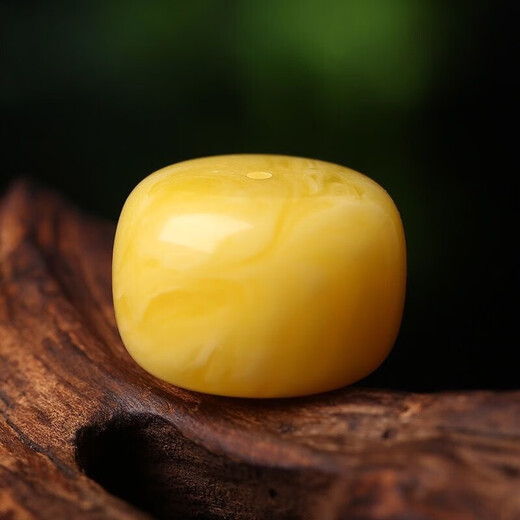 DL 1998 Fat Donglai same style beeswax single bead amber button button wheel bead abacus bead loose bead round bead DIY literary toy with chicken fat yellow 10mm