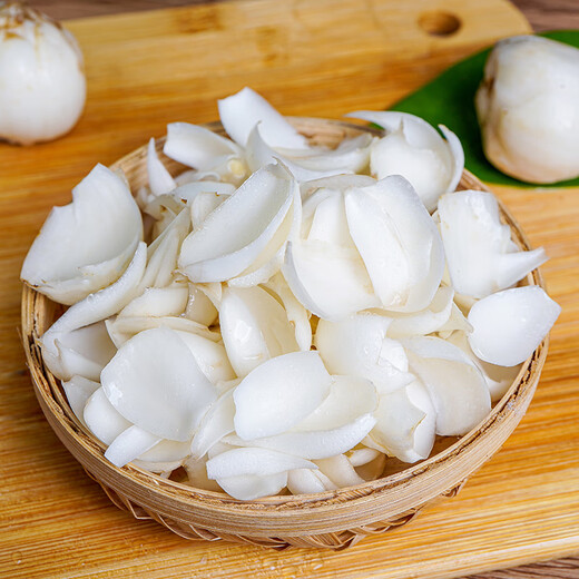 Jingxian Raw Lanzhou Fresh Lily Sweet Lily Total 1Jin Jin is equal to 0.5kg 1 bag of 4 fruits (single fruit is about 125g) fresh vegetables straight from the source