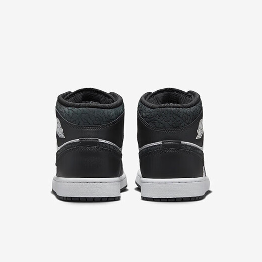 耐克（NIKE）【潮】Air Jordan aj1板鞋男女新款高帮休闲跑步运动耐磨篮球鞋 FB9911-001 黑白熊猫 42