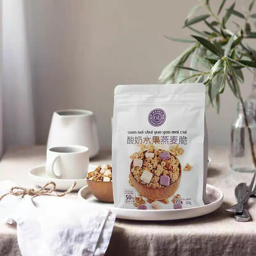 Pang Donglai Xuchang Fruit Oat Crispy Daily Nut Oat Crispy Donglai Supermarket Purchase Online 1 bag of yogurt + 1 bag of strawberries