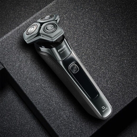 
Philips PHILIPS high-end shaver SP9860/9871/9873//9870/9883/9647/9810 shaver gift S9647 whole machine imported standard configuration
