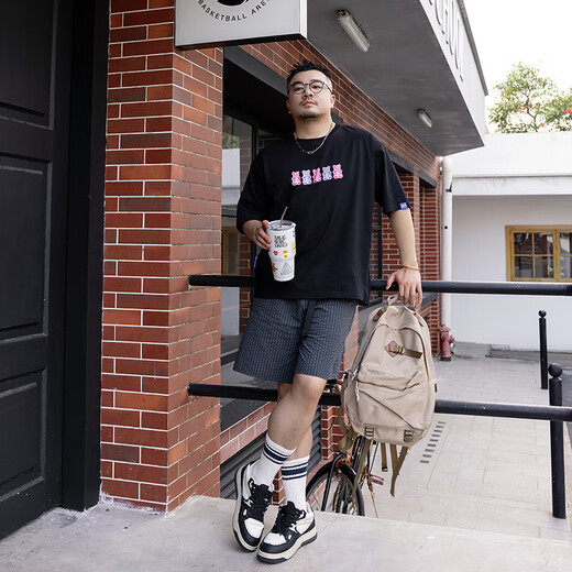韦恩泽维尔 WAYNEXZAVIER250g韦恩泽维尔加肥加大宽松大码男夏圆领卡通休闲印花T恤9196 黑色 2XL(160斤-210斤) 均码