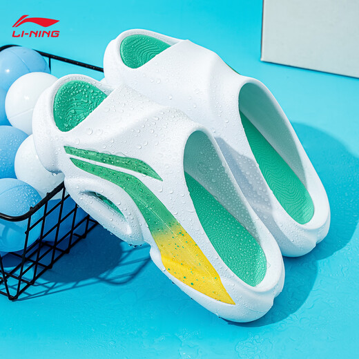 Li Ning Sports Slippers Automne 2025 Nouveau basket-ball hors terrain Place extérieure extérieure Sandales décontractées à semelles épaisses, Green émeraude fluorescent standard 43,5 (adapté à 43-43,5)