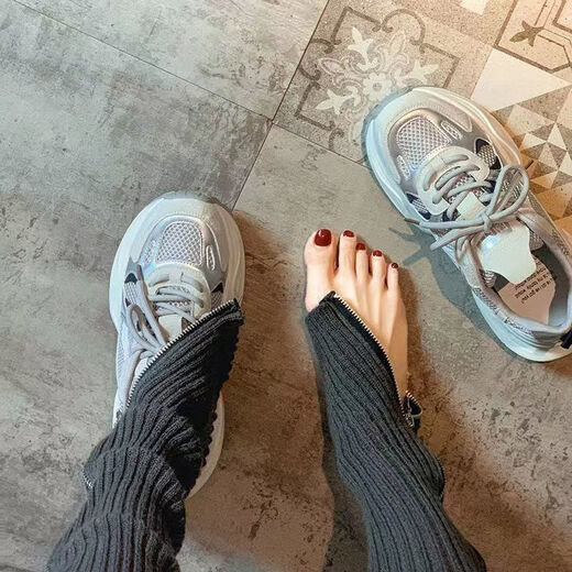 Chaoyunyue Store Zhao Lusi gleiche Dick-Soled-Dad-Schuhe für Frauen im Jahr 2025 Frühling neuer super heißer, vielseitiger, atmungsaktiv