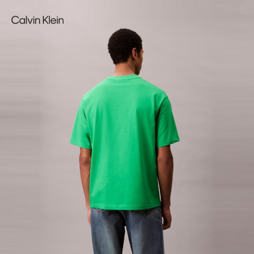 Calvin KleinJeans25早秋新款男士休闲纯色ck字母印花纯棉宽松短袖T恤4RC829G