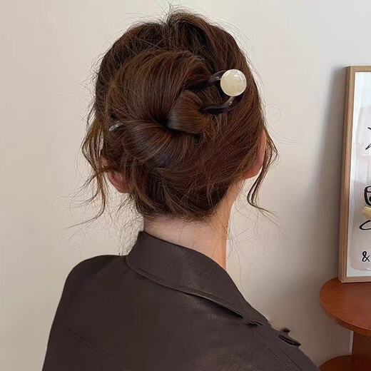 Retro U-shaped hairpin for women with high-end sense of ball on the back of the head, simple and elegant hairpin hairpin headdress, U-shaped hairpin, caramel color