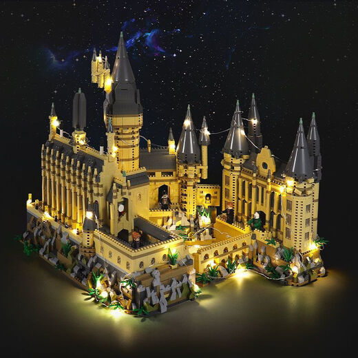 Rong Le [производитель оптом, совместимый с небольшими частицами LEGO Высокие сложности Howartzs для взрослых сборщики игрушечного строительного блока [4877 частиц] Qin-A* Fang* Palace-Big Sale Gif