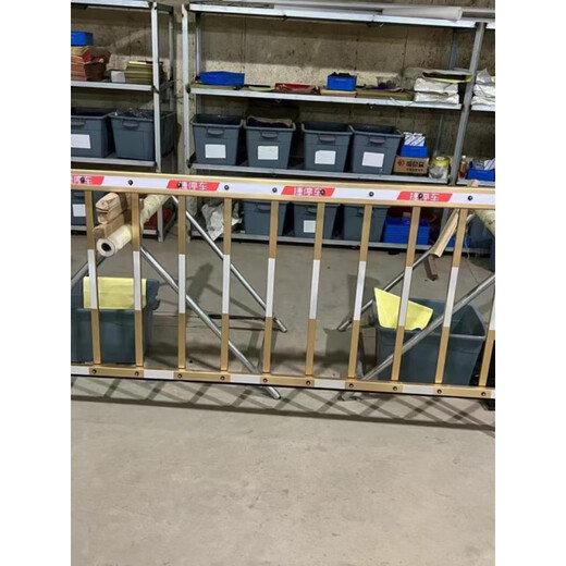 Parking fence Shundao anti-collision pole golden car barrier gate Xingji parking lot lift pole community security golden double-layer fence 6 meters for parking