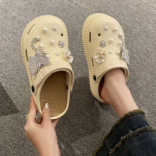Songmaidou cute butterfly hole shoes for women 2025 summer thick-soled internet celebrity s s-strike feels fashionable Baotou sandals women's shoes milky white 9905 crystal butterfly 35/37 size suitable - wear 36