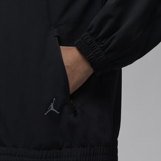 NIKE耐克春季女款夹克时尚简约舒适透气外套户外健身训练立领运动服 FN5144-010/黑 S