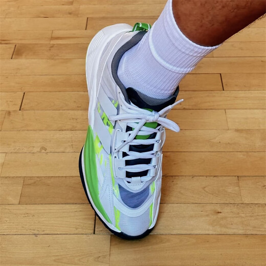 Adidas Xenoburst masculin et vert polyvalent décontracté non glissant, à usurer, coussin et respirant chaussures de basket-ball à haut niveau KK3527 blanc et vert 41 (255 mm)