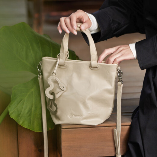 Banpo Cowhide Eimer-Tasche für Frauen 2025 Frühling neu