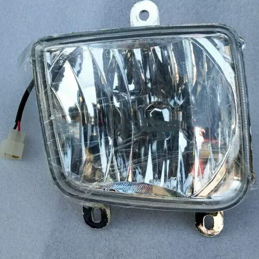 Clcey Shitong Automobile Cab ACCESSOIRES 1049/1059 Panneau de phase de phare Grille centrale Grille de rétroviseur Grille centrale de 1,24 mètres