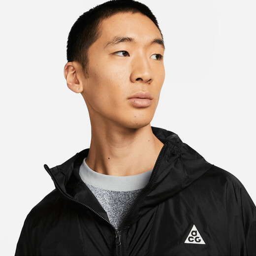 Nike (NIKE) ACG outdoor hiking jacket woven sportswear wind shell top black hooded jacket DB0979-015 DB0979-015 S
