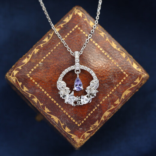 DL 1998 Fat Donglai quality tanzanite necklace <Wangshu> original design moon silver gentle star exquisite niche lock chain length about 40 4 4cm three sections adjustable