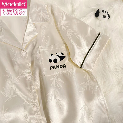 
Modal Panda Ice Silk Pajamas for Women in Summer Thin Short Sleeve 2025 New Cardigan Cute Home Clothing Set #YX-9227 Polka Dot 2XL [128-145Jin[Jin equals 0.5 kg]]