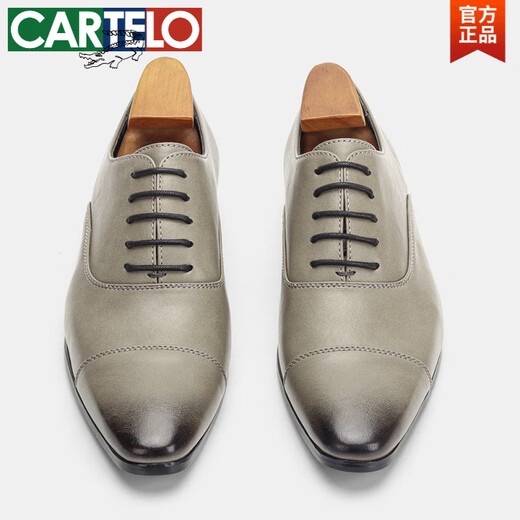 Cartelo Zapatos de cuero de tres articulaciones para negocios para hombres ropa formal de primavera y verano de cuero hecho a mano Poined Toe Oxford Zapatos de boda British Derby Zapatos KD9226 40