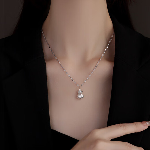 Laomiao 999 foot silver lucky bag pendant necklace for women 2025 new light luxury niche sweater chain clavicle chain 999 simple silver lucky character pendant-
