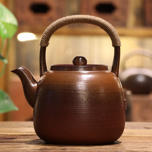 
Yipin Pot Chinese style Zhuni Pot Tea-making Health Ceramic Pot Household Large Capacity Outdoor Boiling Kettle Pure Hand-pulled Teapot Zhuni Song Cypress Firewood No. 10889 Kiln variant 1 1L or more