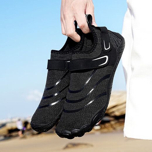 Comprehensive indoor training shoes for men and women, non-slip breathable sports shoes, shock-absorbing soft bottom rope skipping shoes, treadmill special shoes, black 41