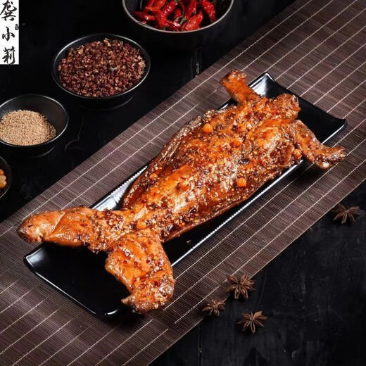Gong Xiaoli Li Spicy Hand-Teared Rabbit Whole 880g Open a bag and ready to eat Sichuan Zigong Specialty Food Fresh Rabbit Meat Default