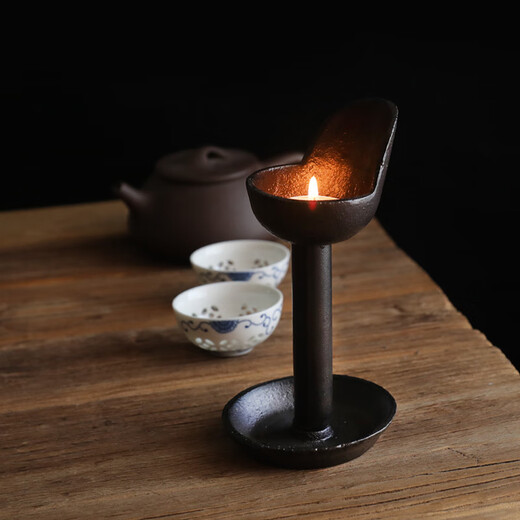 Shantoulin Village Retro Kerosene Lámpara de la sala de estar adornados rurales estadounidenses de hierro fundido antiguo lámpara de queroseno antigua ceremonia retro del té nostálgico 13566