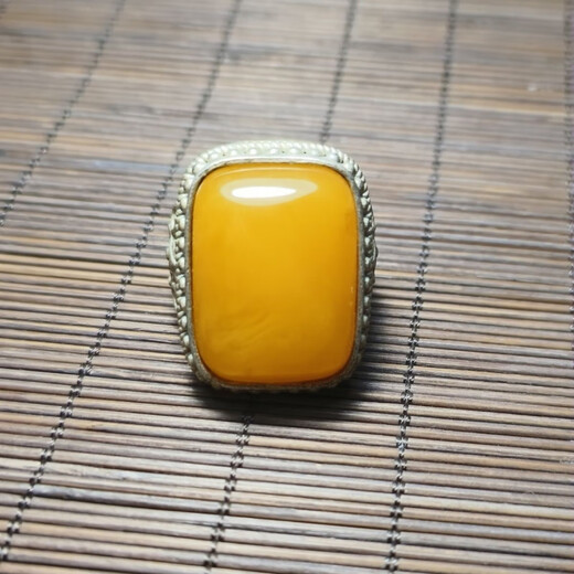 Ruoximeng antique antique Qing Dynasty style chicken fat yellow beeswax ring ring old silver inlaid open silver ring pure silver ring ring antique antique Qing Dynasty style chicken fat yellow beeswax ring face