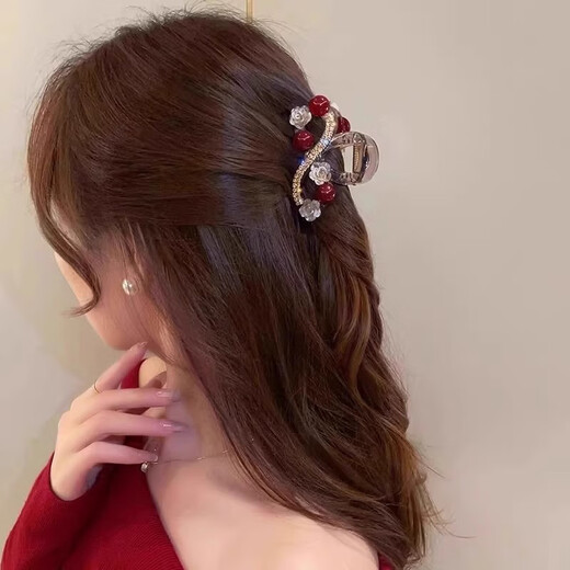 Two Worlds of Love Rhinestone Camellia Beads Clip for Women 2025 New Light Luxurious and High-Level Design Hair Clip for Back of Head Hair Tiara Camellia Beads Clip