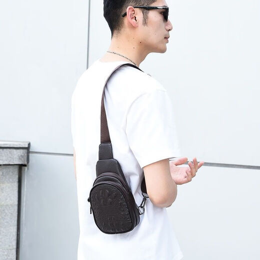 Kangaroo leather men's crossbody bag chest bag one-shoulder crocodile casual backpack new men's large capacity crossbody bag outdoor crocodile arm black two-layer cowhide