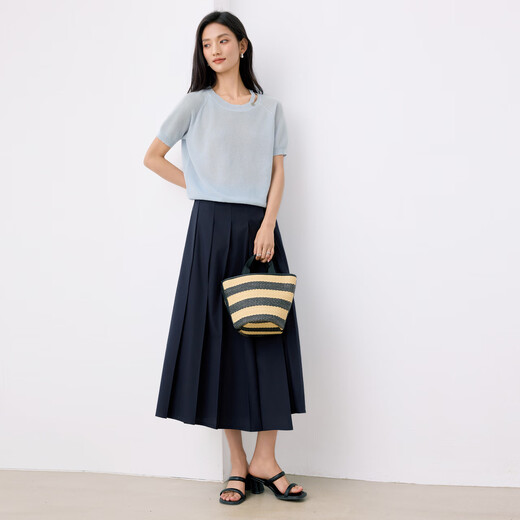 Eifli (eifini) eifli suéter de manga corta para mujeres en verano delgada e inclusive diseño de la base de la base del hombro 2025 Summer nuevo estilo azul M