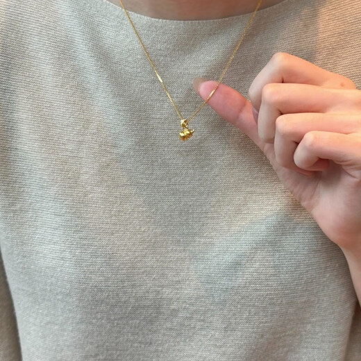 BMOI Old Phoenix 999 pure gold small gram weight small gourd necklace simple collarbone simple show temperament classic gourd