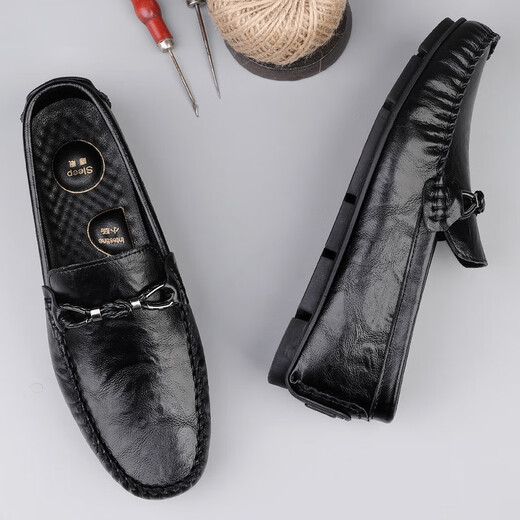 Código roto de cero grados 2025 Summer Nuevos zapatos de gorro de cuero para hombres con mocasines de un pie Soft Sole Men MT9913 Brown 38