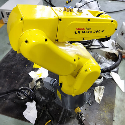 Second-hand FANUC FANUC small robot Mate 200iD handling assembly grabbing six-axis robot arm robot rental minimum 1 month