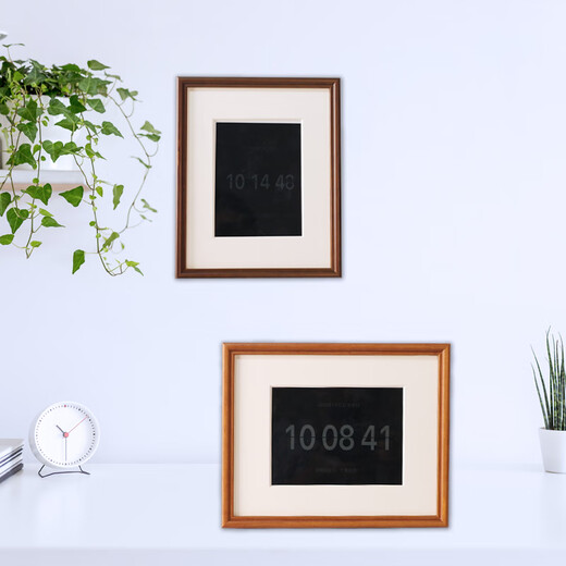 Nuevo mini marco de fotos antiguo de madera maciza para tableta para ipad que se puede convertir en un marco de reloj de pared en segundos, un soporte para álbumes de fotos electrónicos y marcos de fotos, personalizado, color nogal negro, madera maciza, hueco 0,8 que incluye cartón engrosado - ipad colgante 7-9 - orificio grande de 12 pulgadas 25,4 * 30,5 cm