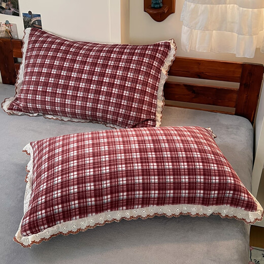 La Chapelle milk velvet four-piece winter baby flannel sheet quilt cover 2025 new bedding Gooseberry berry sheet style 1.5m four-piece set