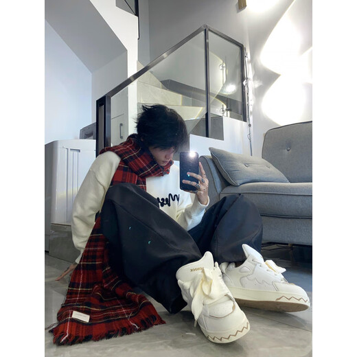 Woodpecker (TUCANO) plaid scarf men's winter Korean style British style men's neck scarf dual-use shawl fashion gift black and red plaid retro scarf