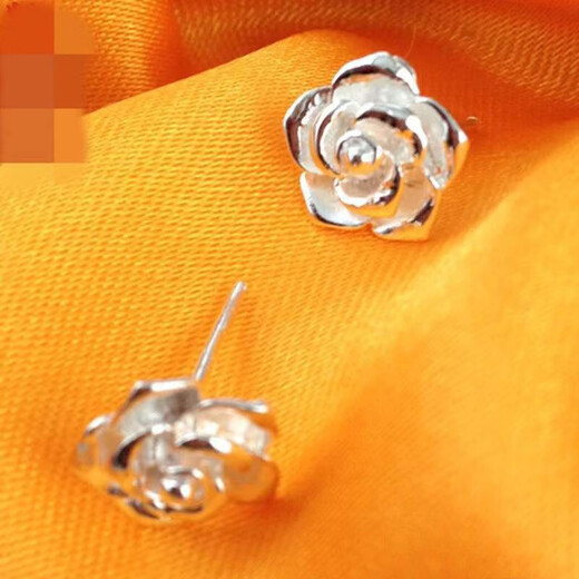 KZD Old Phoenix OFK new style 9999 sterling silver earrings, feminine rose flower silver earrings and earrings, gift to mom, anti-proof, curved hook, pure silver earrings // high quality // certificate sent, 6.239 grams is coming, the event is only one day