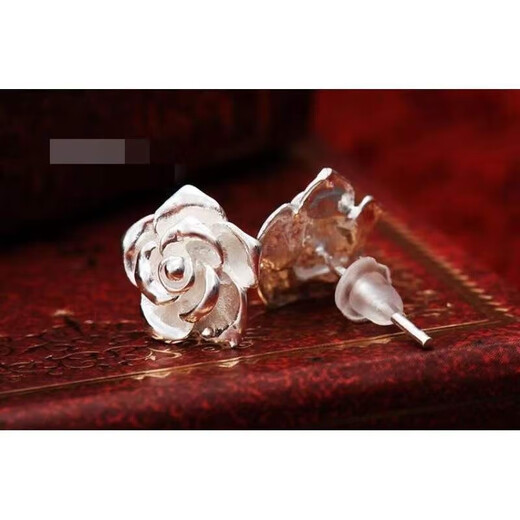 KZD Old Phoenix OFK new style 9999 sterling silver earrings, feminine rose flower silver earrings and earrings, gift to mom, anti-proof, curved hook, pure silver earrings // high quality // certificate sent, 6.239 grams is coming, the event is only one day