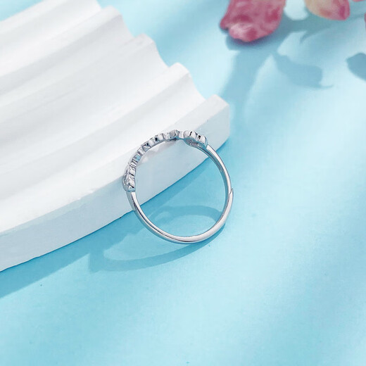 CHINA GOLD Platinum Hollow Living Silver Star Language Heart Rhythm of Love Sparkling Star and Moon Ring Heart Charm of Love Sparkling Star and Moon Ring (approx. 1.84g)