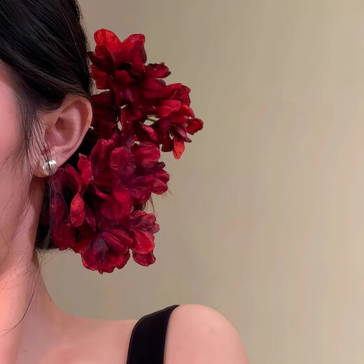 Autumn and winter retro fabric flower hairpin for women, elegant temperament, high-end hairpin, sweet niche atmosphere hairpin for women, hairpin - red