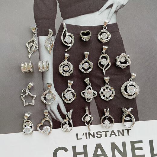 Juke Lao Phoenix Gold Store Platinum Moissanite Single Pendant P950 Platinum Pendant Women's Platinum Necklace Single Pendant Moebius