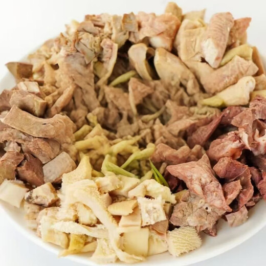 The authentic flavor of Shougang's five-spice beef offal opens up a delicious feast on the tip of the tongue. Ready-to-eat vacuum packaging 280g of Shougang's five-spice beef offal 280g*1 bag