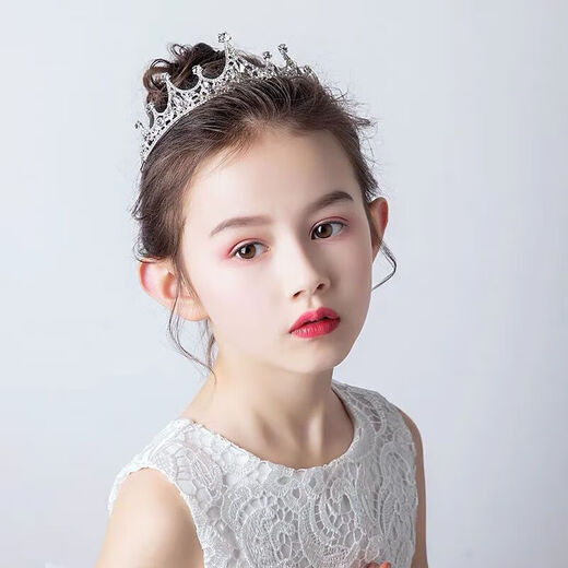 This sea of ​​girls crown tiara hairband children's crystal crown birthday gift princess girl hairpin bridal hair accessories toy children's crystal crown tiara diamond style