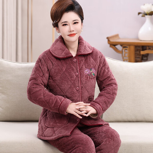 Langsha 2025 new pajamas for middle-aged and elderly women in winter, plus velvet and thickened three-layer quilted home clothes for the elderly, warm suits