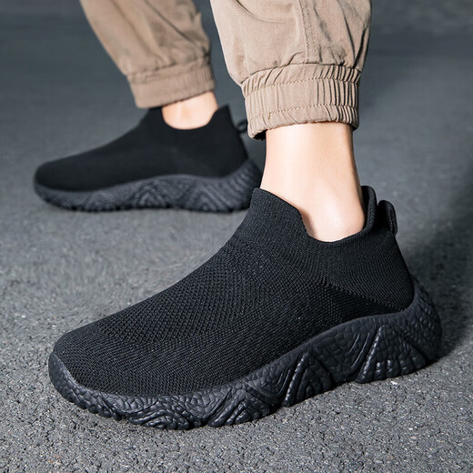 Sockenschuhe Herrenweicher Sohle leichter Männerschuhe warm und Samt -Sprungschuhe atmungsablöschbare lässige Schuhe Ein Fuß Faule Sneakers 898 Schwarze Single -Layer 45