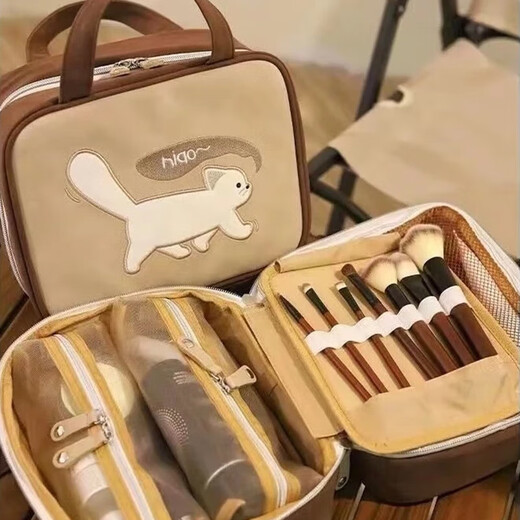 Light luxury cosmetic bag, portable zipper cosmetic bag, waterproof large-capacity storage bag, handbag for makeup artists, kitten cosmetic bag, brown