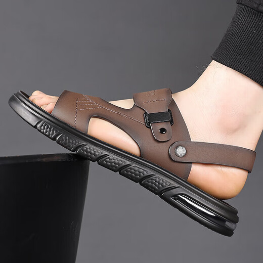
[Direct sale in the factory] Sandals Men's Summer New Genuine Leather Beach Shoes Men's Middle-aged and Elderly Dual-Soled Sandals Brown 41